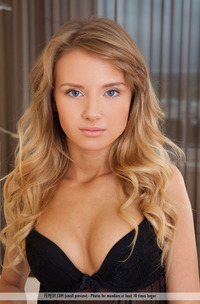 Monika W In Premiere